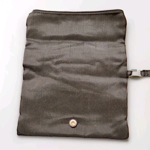 VIKTOR & ROLF KLM Inflight Zippered Folding Pouch Wristlet Black Never Used - Picture 6 of 12